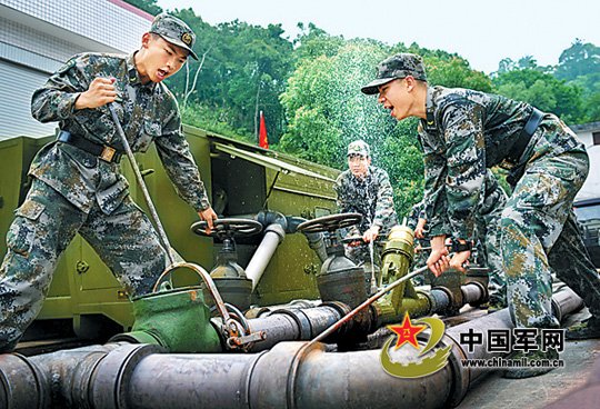 �Ͼ�����Ұս���ͱ�ʵս�����ͱ�������