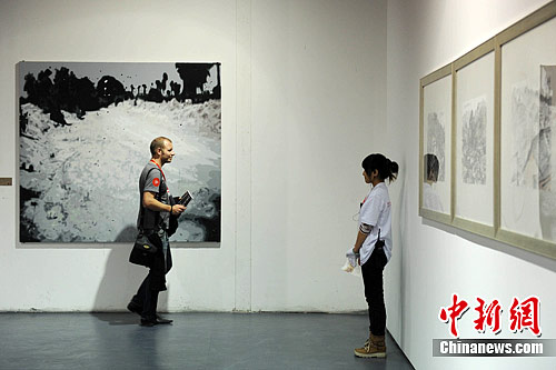 ���ٷ���������Ʒ����2011�ɶ�˫��չ