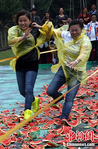 ӭ���쳤ɳ���ݡ����Ͽ񻶡���2��