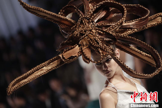 百变造型假发当道假发流行趋势发布2