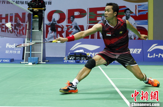 �й���ë�򹫿��������շƿ�0��2��Ե��ǿ��2��