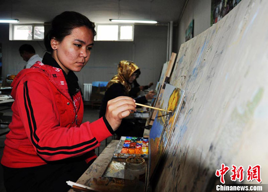 �½���������������Ϊ���ϲм����ṩ���ܷ���2��