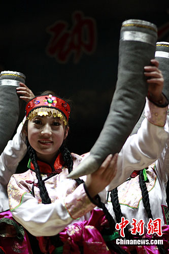甘肃裕固族传统乐器重现舞台(2)