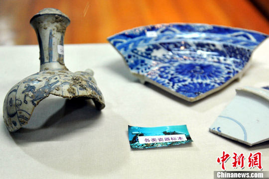 103件罕见"平潭碗礁一号"沉船古瓷惊艳亮相景德镇(2)