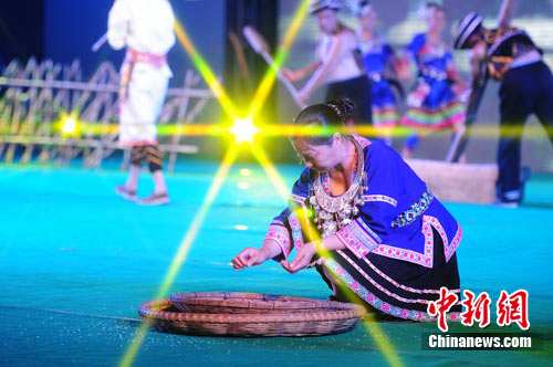 ԭ��̬�綱�����Ļ���У԰��ʦ������