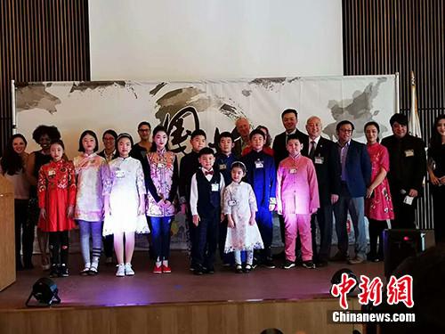 ��ɫ���ա�һ��һ·�����⻭չ����ɼ���ɹ��ٰ�