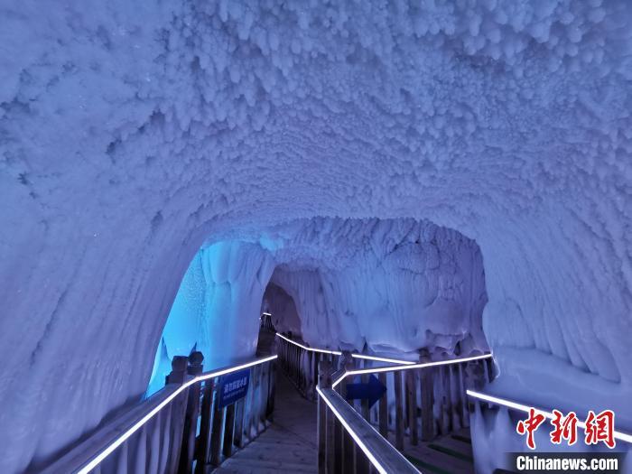 江山如画丨山西云丘山冰洞奇观：邂逅现实版“冰河世纪”