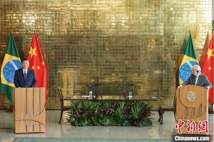 高清大图｜习近平同巴西总统卢拉共同会见记者