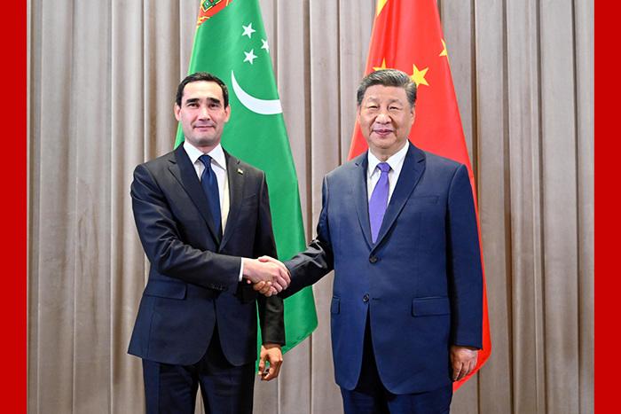 习近平会见土库曼斯坦总统别尔德穆哈梅多夫