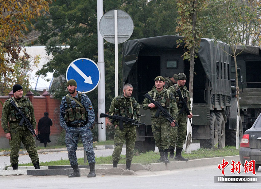 俄罗斯车臣议会大楼遭武装袭击