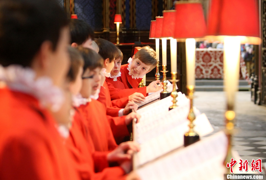 威斯敏斯特教堂唱诗班为王室婚礼彩排