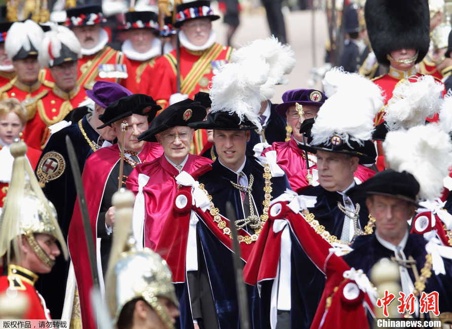 英王室举行嘉德勋位授勋仪式