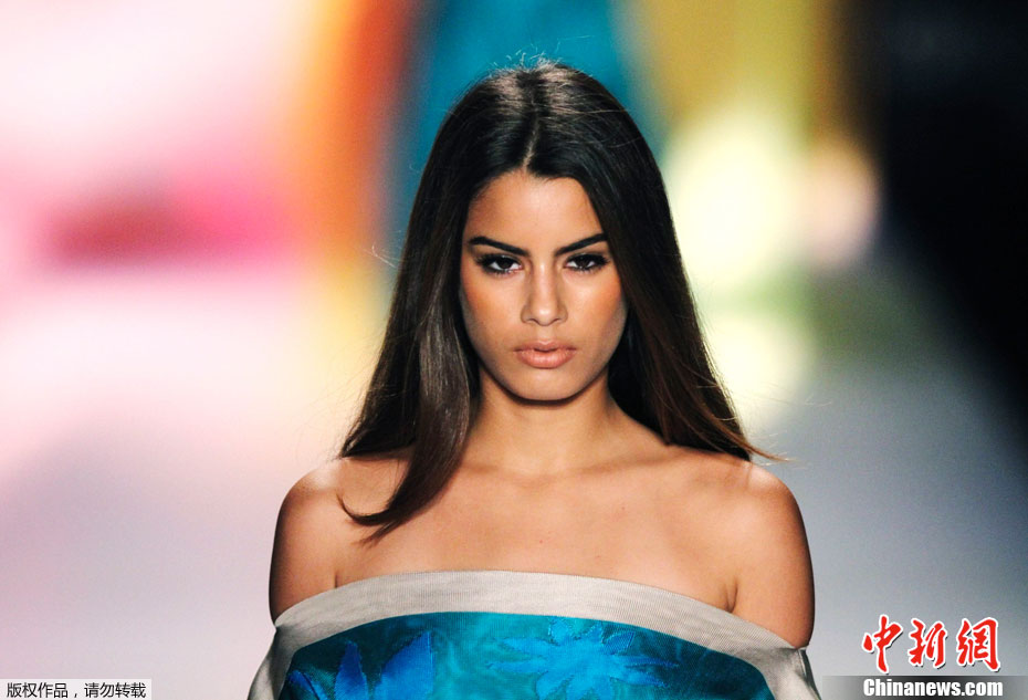 哥伦比亚麦德林时装秀上演