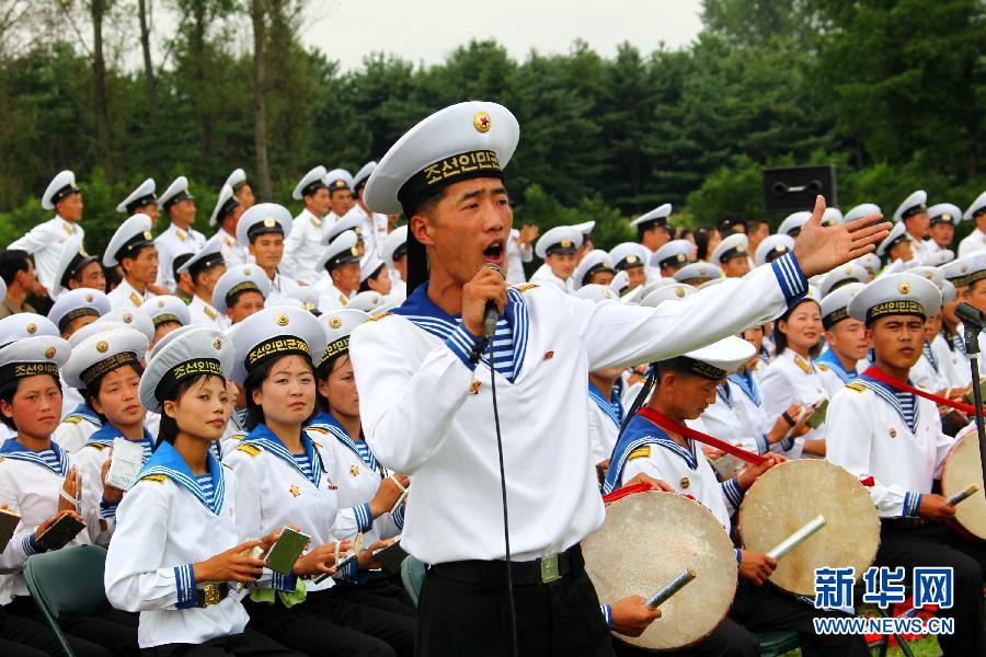 中国海军训练舰编队结束访问朝鲜启程回国