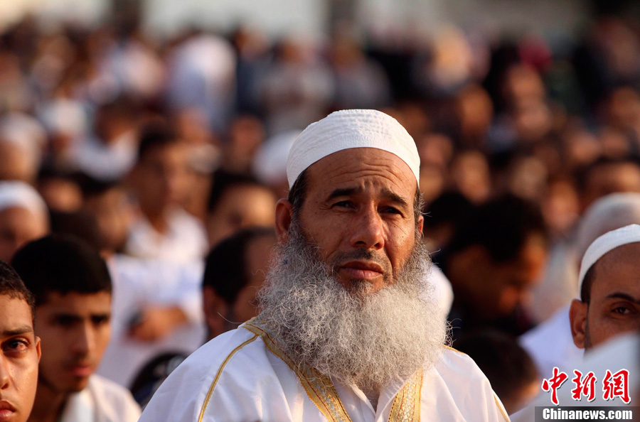 全球穆斯林喜迎开斋节