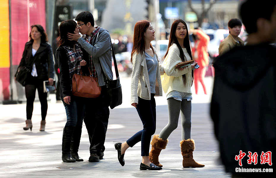 北京最高气温突破20度刷新今年最高值