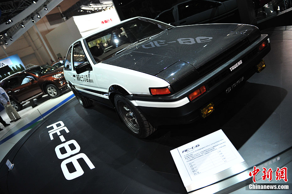 "秋名山车神"座架亮相2012北京车展