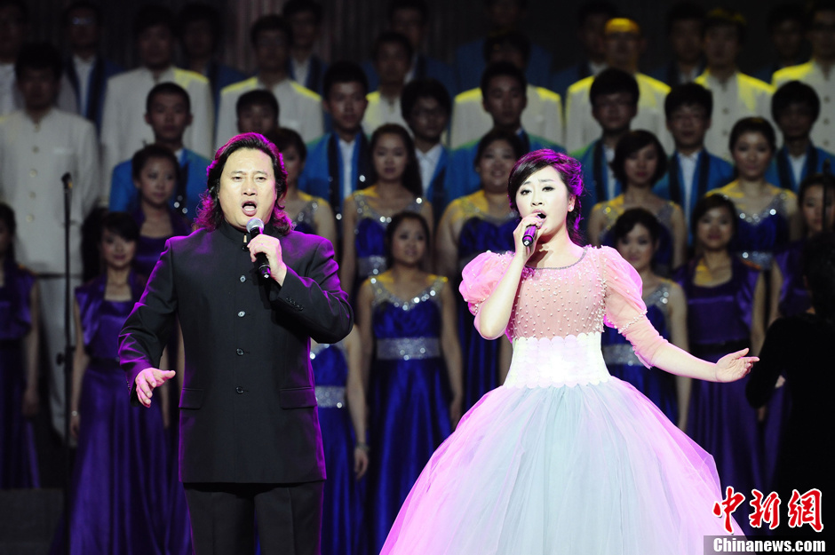 戴玉强,金婷婷演绎共青团《青春之歌》歌会主题曲