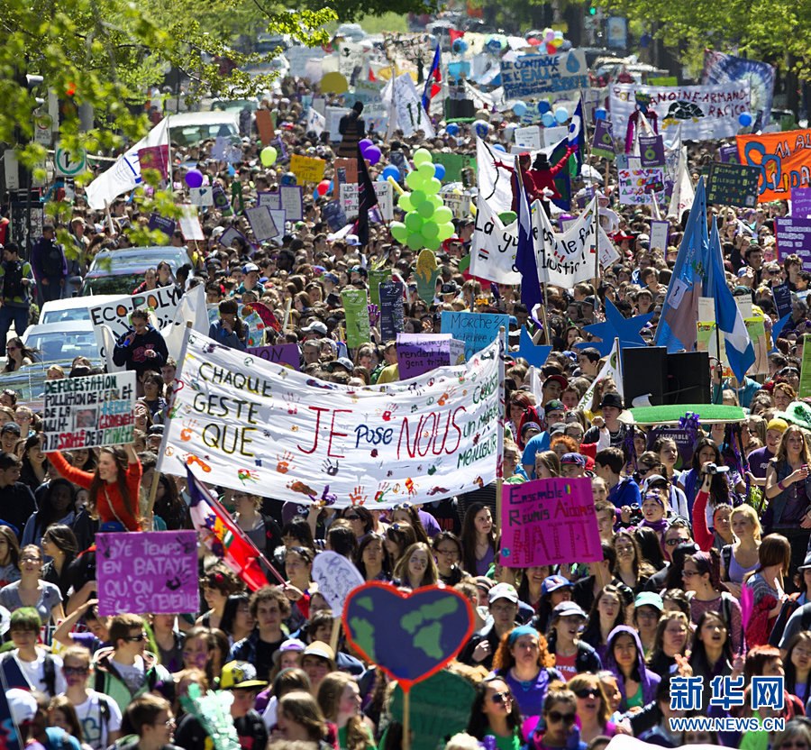 当地时间2012年5月11日,加拿大蒙特利尔,加拿大魁北克大学的学生