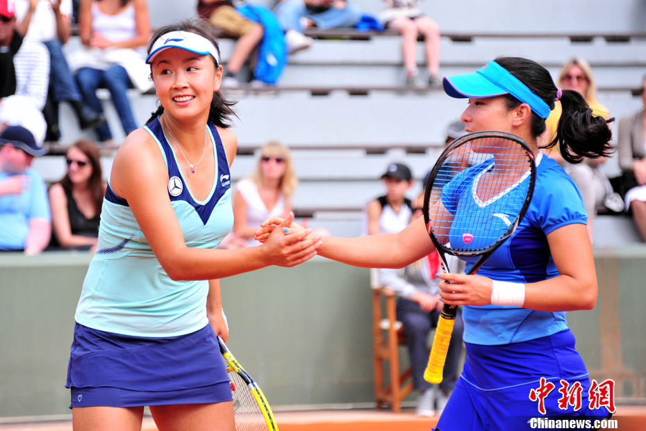 彭帅,郑洁组合法网再战 伤病未阻中国金花强势晋级