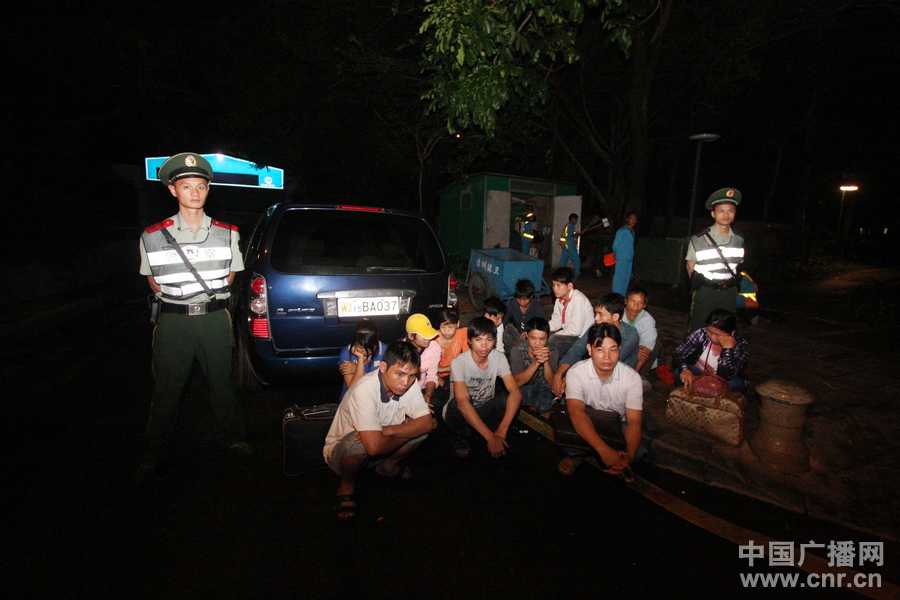 深圳边防破获一起特大越南人偷渡案