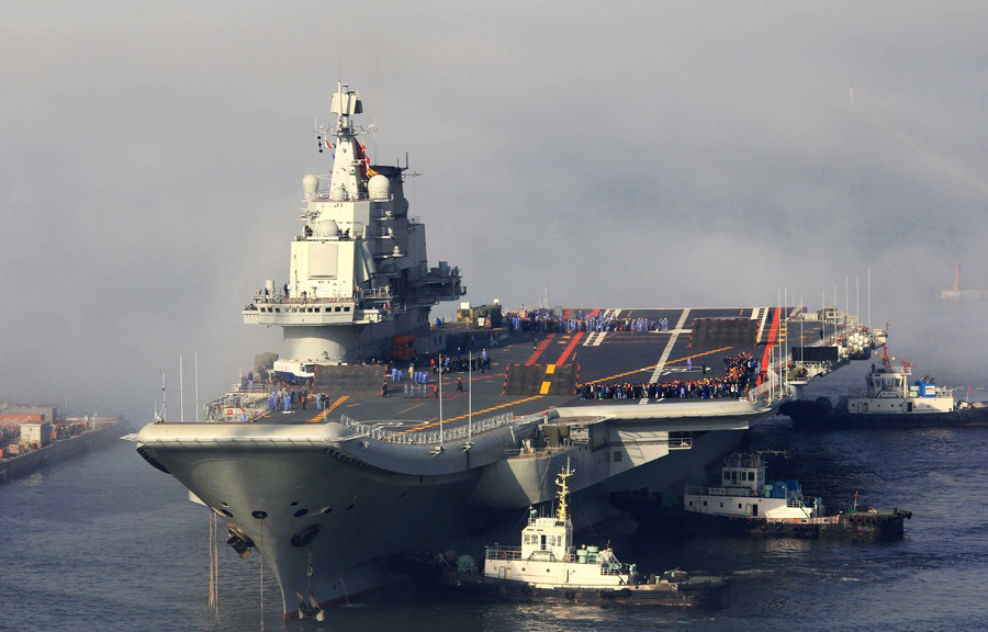 央视曝光中国航母高速大转弯试航超震撼画面