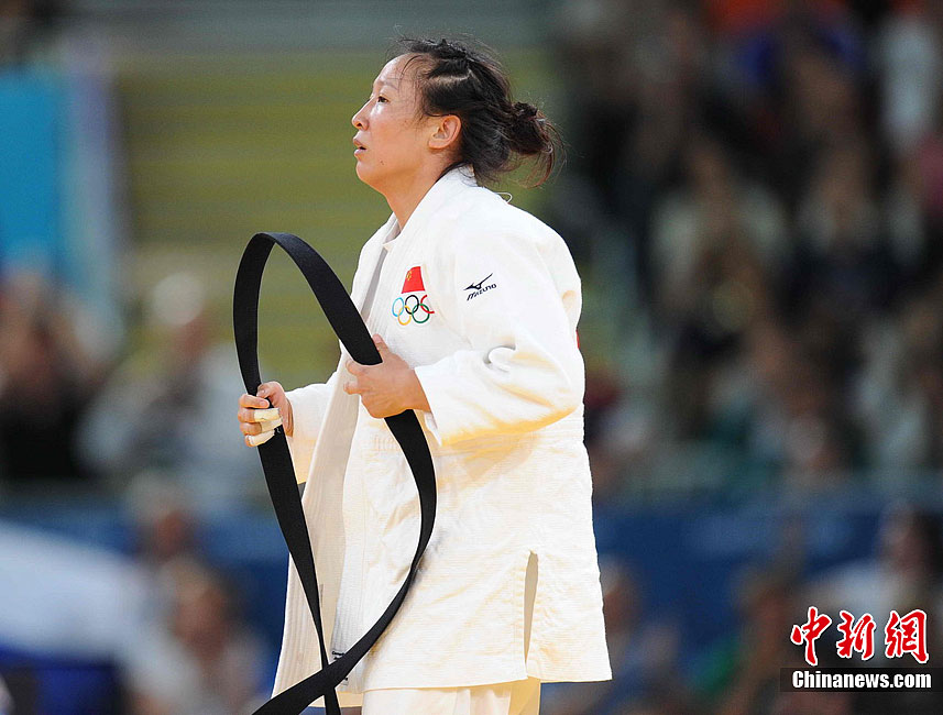 伦敦奥运女子柔道63公斤级决赛 徐丽丽遗憾摘银