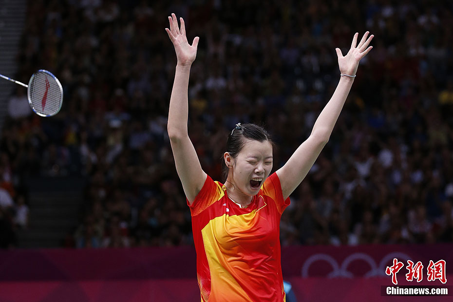 李雪芮夺得奥运羽毛球女单金牌 (7/14)