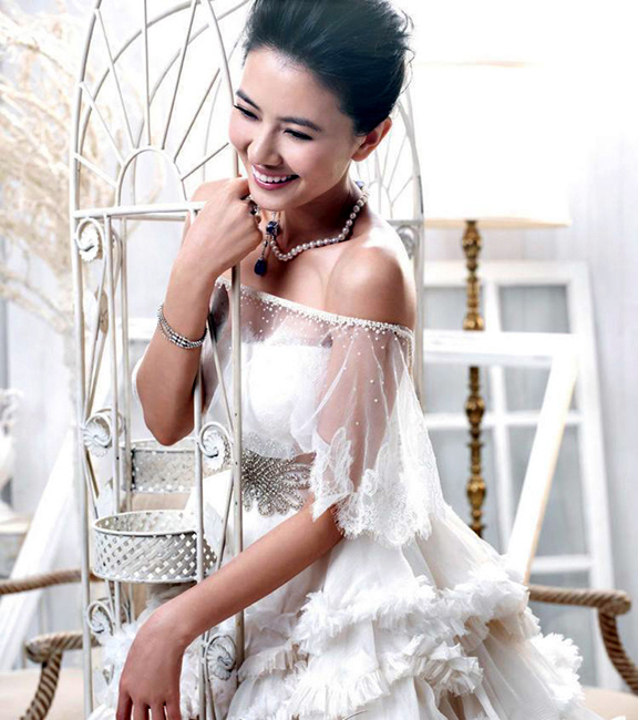 超人气女星婚纱写真盘点——高圆圆