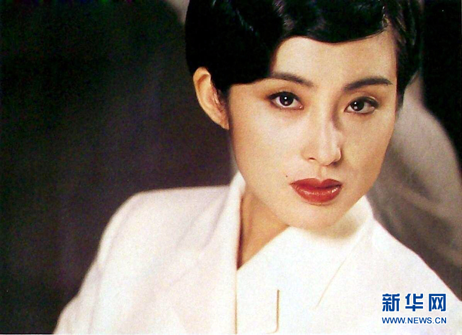 靠情色片走红的超性感女星——张敏