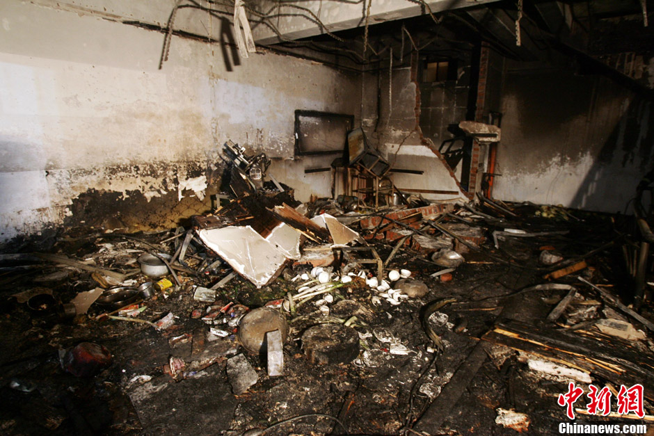 山西晋中火锅店爆炸14死47伤现场一片狼藉