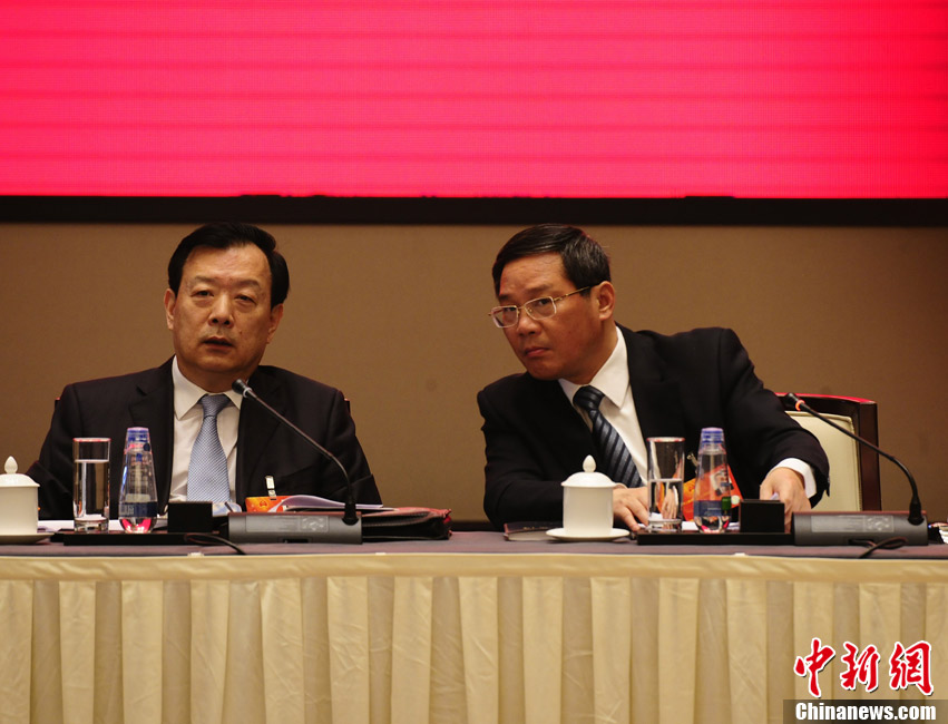 浙江省委书记,省长出席浙江团全体会议