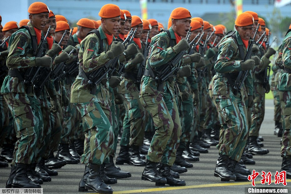 印度尼西亚士兵图片