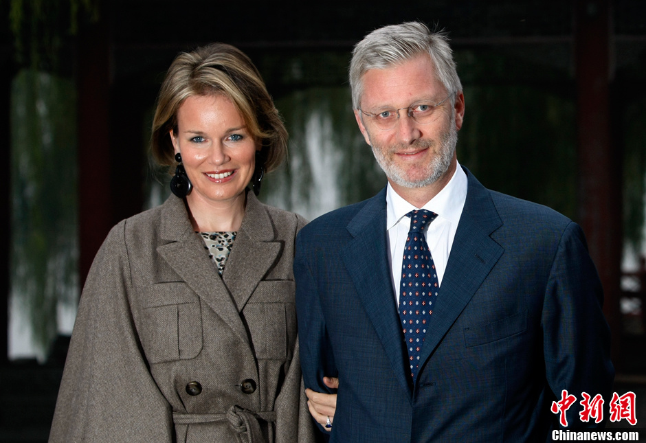 比利时老国王退位 53岁王储就任第7任国王