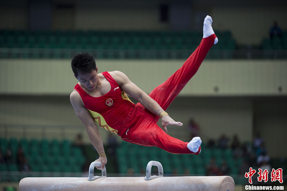 天津东亚运:刘榕冰体操个人全能折桂
