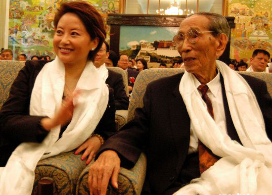 图阿沛阿旺晋美资料照片回顾6