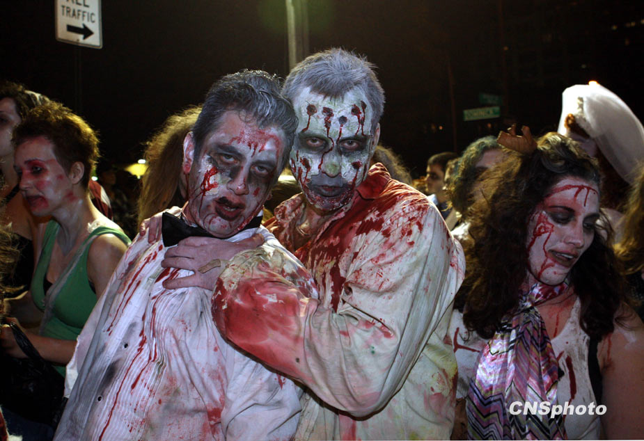 世界各地迎鬼节 奇装异服扮鬼魅