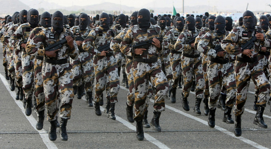 沙特举行朝觐安全保卫阅兵仪式