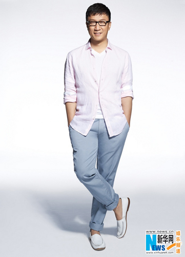 孙红雷"小清新"写真曝光 张俪小鸟依人自然大气