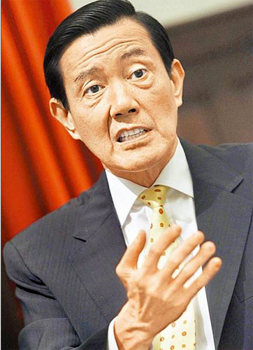 早就该不装假洋鬼子.你以为你会秀英文就是高等华人吗?