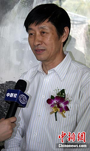 画家苑贺斌:通过文化交流加强维系两岸艺术传承