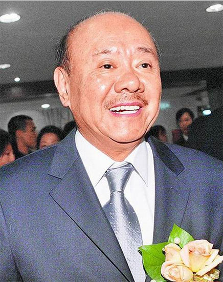 ̨���ĺ������������Ӣ���������ձ��ڵ����У�4��