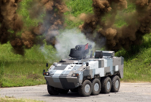 组图台军方展示云豹装甲车各项性能3