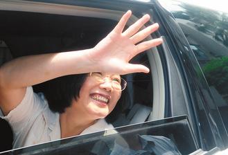 ̨ý:�����������ڲ�Ӣ�ĳɡ�hold��ס�㡱