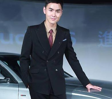 �����Ů�Ѹ����ȶ�Ц̸δ��Ů������������