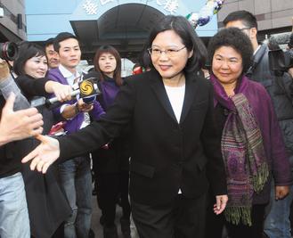 �¾ս��������������ϯĻ�ų�5���ǡ�����֮����