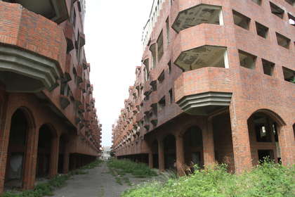 ̨һ��β¥�ɰ��賡��ѧ��������ͷ��������¥