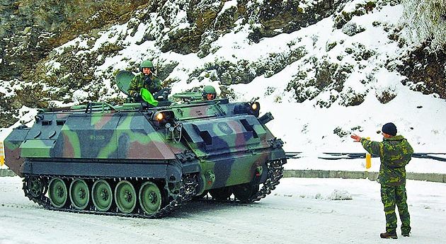 ̨��ϻ�ɽӭ��ѩ½��װ�׳�·���Ʊ���ͼ��