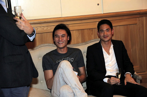 ��Ӣ��Ů������ʱ���ɶ��ڽ�����������죨ͼ��