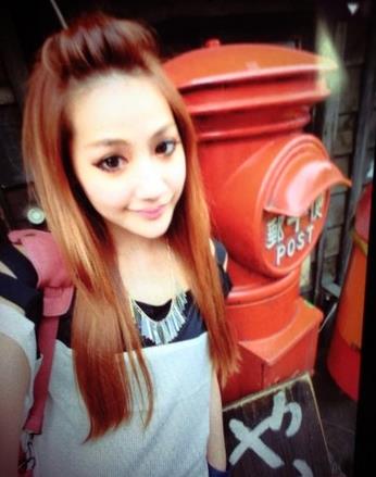 前"黑涩会美眉"mika(王义廷)因大胆爱露,加上和台湾男子演唱团体